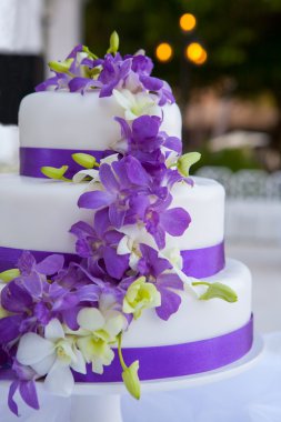 güzel bir düğün pastası 