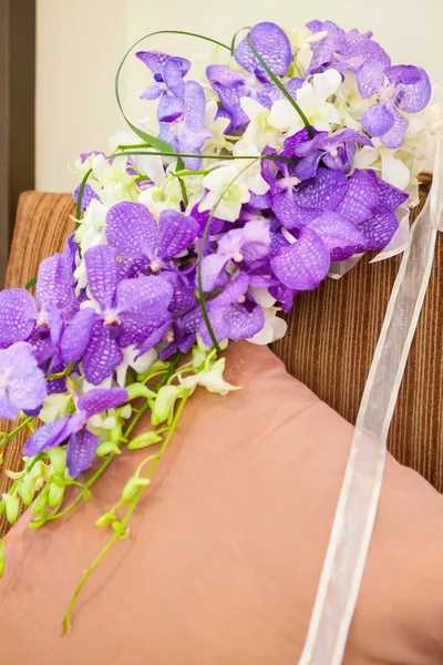 Ramo de flores organizar la decoración en el hogar —  Fotos de Stock