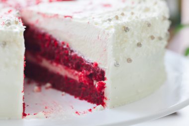 Güzel çilek tereyağı pasta düğün günü için