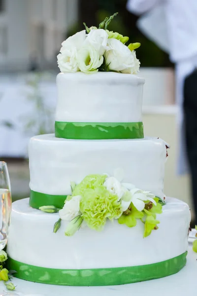 Hochzeitstorte — Stockfoto