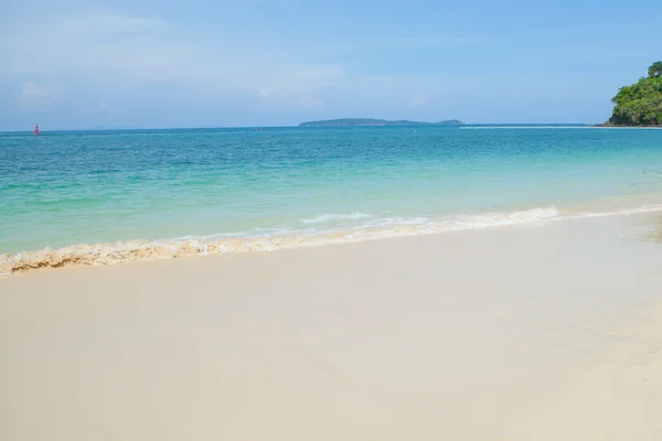 Wunderschönes Meer und Sand — Stockfoto