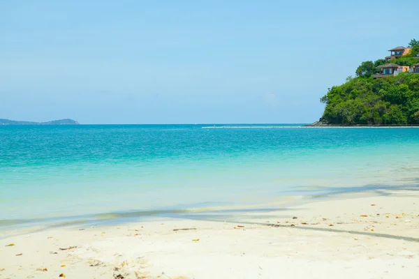 Hermoso mar y arena — Foto de Stock