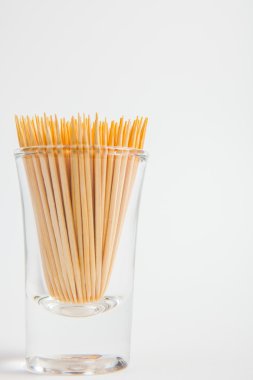 Beyaz Kağıt arka camına kürdan