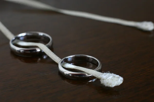 The wedding rings — Stock Photo, Image