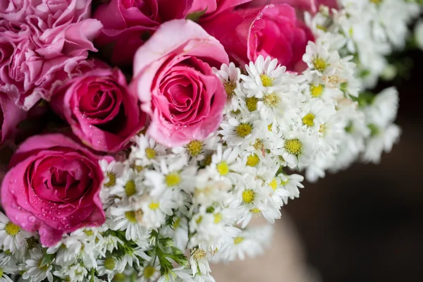 Gros plan sur le bouquet de mariage — Photo