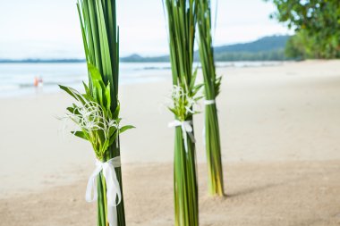 Sahilde Çiçek Aranjman.