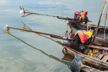 Tay uzun kuyruk balıkçı teknesi 