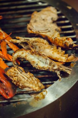 Düğün yemeği ızgara ıstakoz