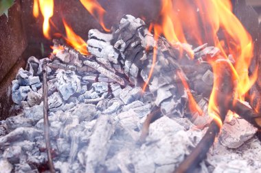 Metal tank yakacak odun yanan