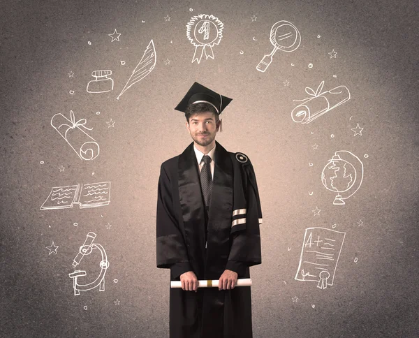 Feliz adolescente graduado com ícones escolares desenhados à mão — Fotografia de Stock