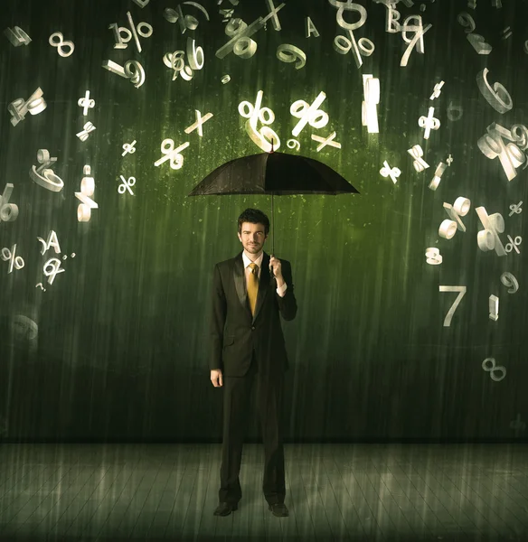 Επιχειρηματίας που στέκεται με ομπρέλα και 3d αριθμούς βρέχει πρωτότ — Φωτογραφία Αρχείου