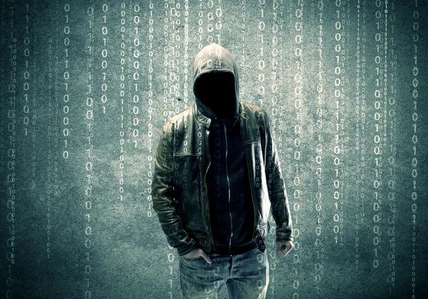 Enfadado hacker misterioso con números — Foto de Stock