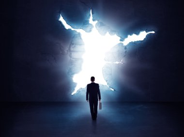 hava boşluğu ayakta işadamı