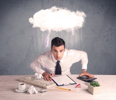 Ofisteki stresli iş adamı