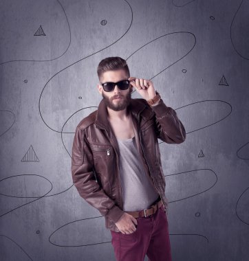 Sakallı ve klasik kameralı hippi.