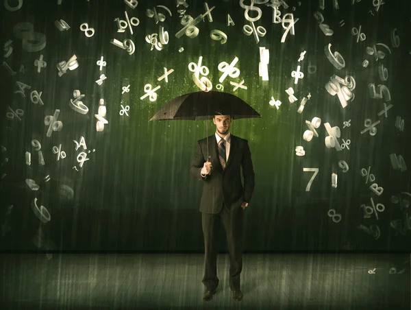 Geschäftsmann steht mit Regenschirm und 3D-Zahlen im Regen — Stockfoto
