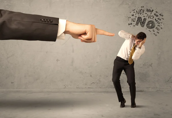 Jefe mano guiando a vendedor principiante — Foto de Stock