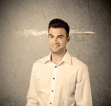 Hızlı yaratıcı pazarlamacı yasaktır kurşun ile