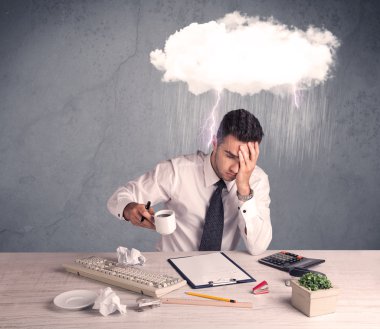 Ofisteki stresli iş adamı