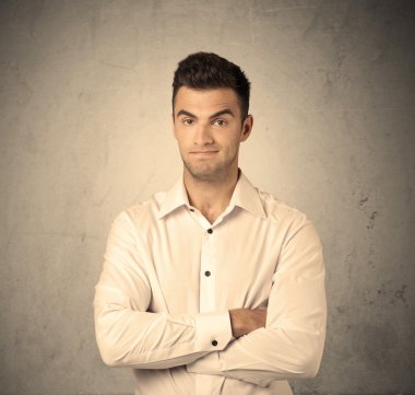 Satış alt yüz ifadeleri yapma