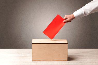 Oy sandığı kişi döküm oy ile 