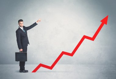 Kırmızı grafik oku tırmanma