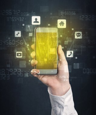 el ile altın perde smartphone tutarak
