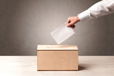 Oy sandığı kişi döküm oy ile 