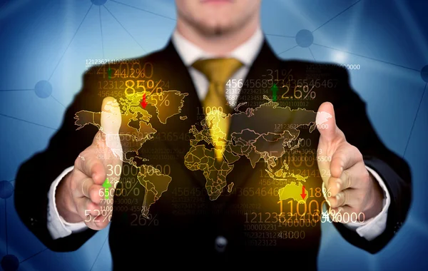 Pessoa de negócios terra estatísticas mapa na mão — Fotografia de Stock