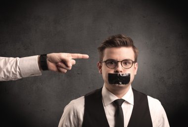 Çalışan gösteren iş ele