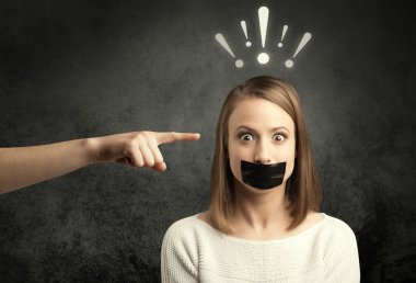 Çalışan gösteren bir el