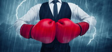 Yağmurda boks işadamı