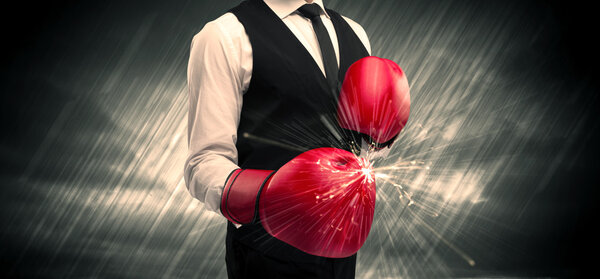 Битва боксерских перчаток
