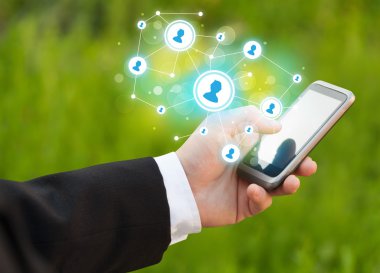Smartphone, sosyal ağ kavramı işaret parmak