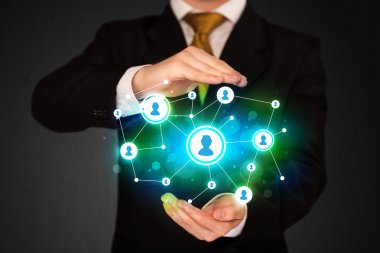 İşadamı holding sosyal medya ağı 