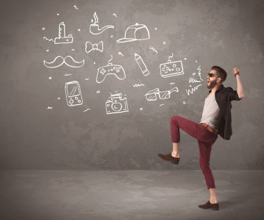 Komik hippi adam çizilmiş şeyler bağırıyor.