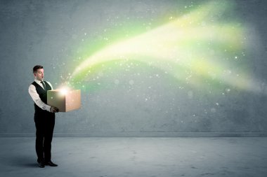 Işık escapig Anmalık kutular