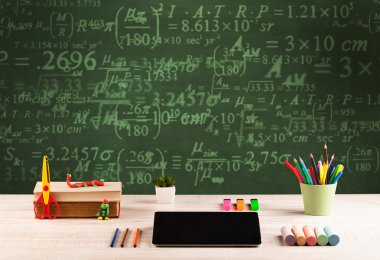 Rakamlarla birlikte okula geri dön.