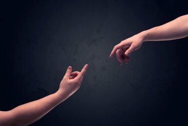 Bir el daha dokunmak üzere.