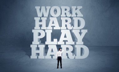 İş kişi için zor çalışma motivasyon