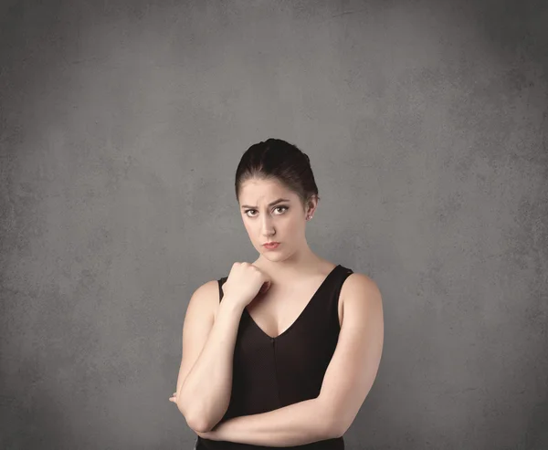 Mädchen mit lustigem Gesichtsausdruck — Stockfoto