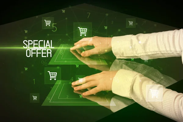 Online shopping concept met winkelwagentjes iconen — Stockfoto
