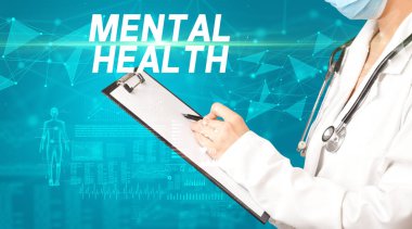 Doktor panoya notlar yazıyor, tıbbi teşhis konsepti.