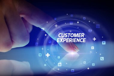 Sosyal medya simgeleri kavramlı parmak dokunuşu tableti