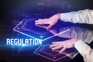 Dijital tabloya elle dokun