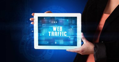 Tablet tutan kişi, güvenlik kavramı