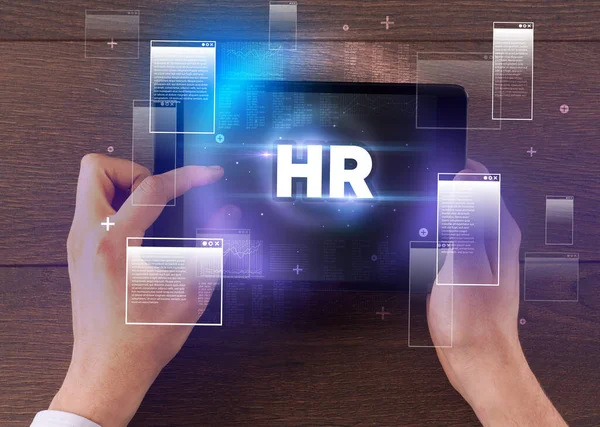 El tutuş tabletinin yakın plan görüntüsü