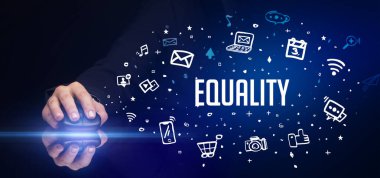 El ele tutuşan kablosuz çevre