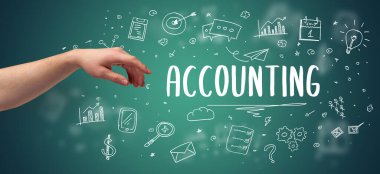 İşletme yazıtlarına işaret eden kırpılmış elin yakın çekimi