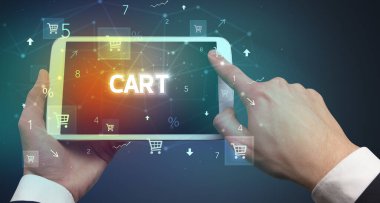 Alışveriş yazısıyla el ele tutuşma tabletinin yakın çekimi